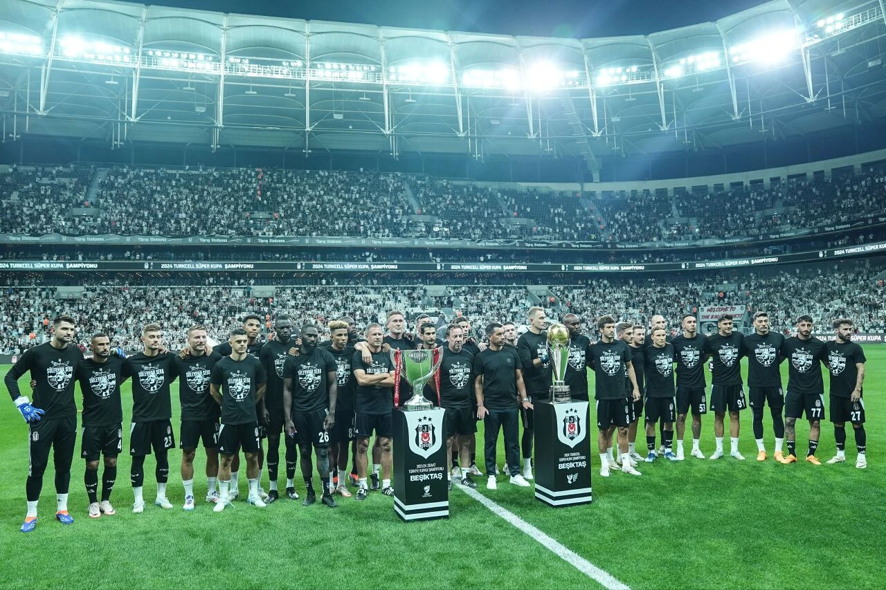 Beşiktaş Trendyol Süper Lig maçında Antalyaspor'u 4-2'lik skorla mağlup ederek kazandı! - 2. Resim