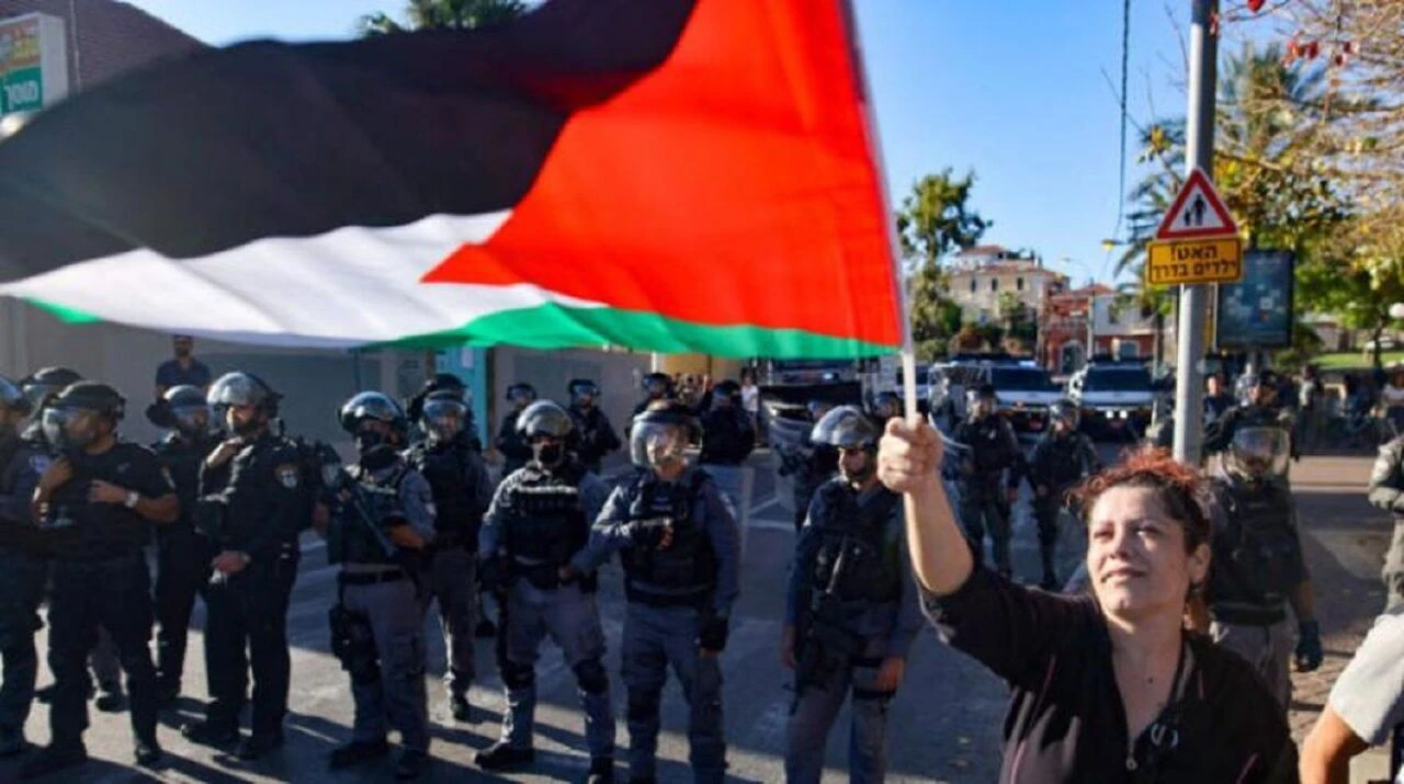 Hamas Sözcüsü Usame Hamdan, ABD medyasının yaptıklarını CNN'in yüzüne vurdu