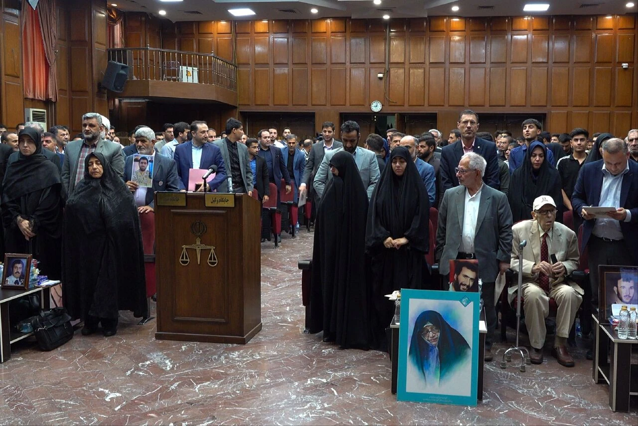 İran'dan ABD'ye CIA darbesiyle ilgili 71 sene sonra dava: İlk duruşma görüldü - 4. Resim