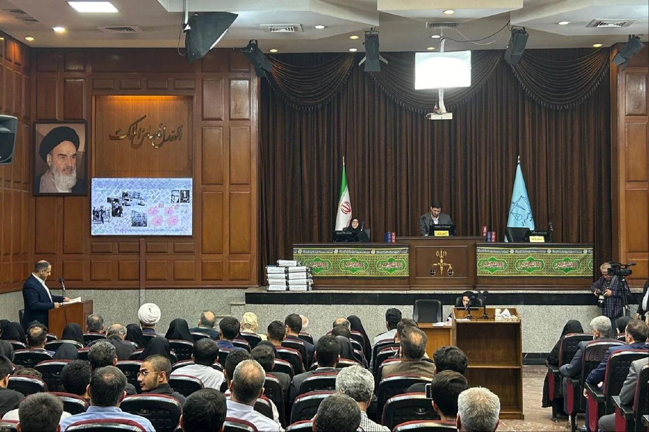 İran'dan ABD'ye CIA darbesiyle ilgili 71 sene sonra dava: İlk duruşma görüldü - 2. Resim