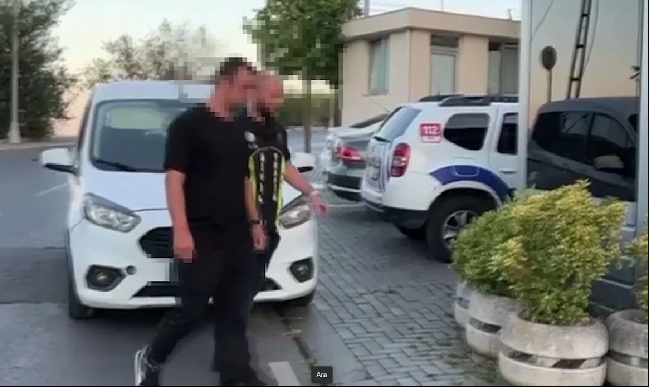 İstanbul'da değnekçi suçüstü yakalandı: Kartal ve Beşiktaş'ta denetim yapıldı - 1. Resim