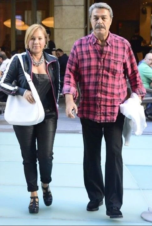 Jülide Kural, Kadir İnanır'ın sağlığında son durumu açıkladı: "Kadir'in isteğidir" diyerek duyurdu