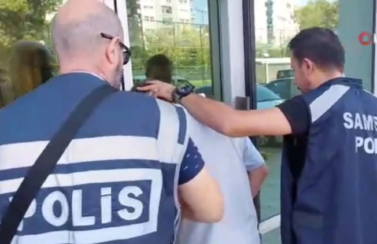 Annesine ve ablasına eziyet çektiriyordu! Uyuşturucu bağımlısı babasını sırtından bıçakladı