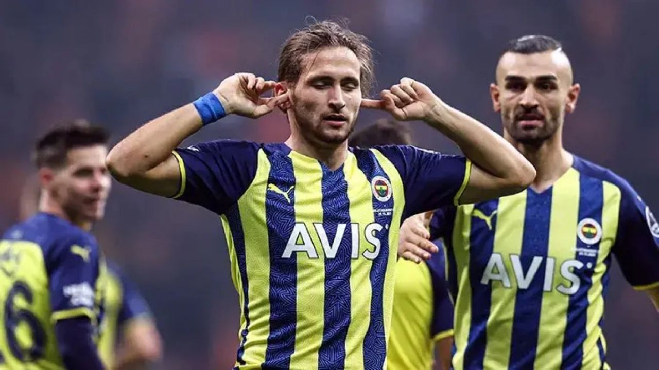 Başakşehir, Fenerbahçe futbolcusu Miguel Crespo'yu transfer etti!