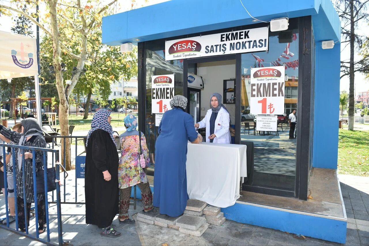 Bursa Yenişehir’de ekmek 1 TL’den satılıyor - 2. Resim