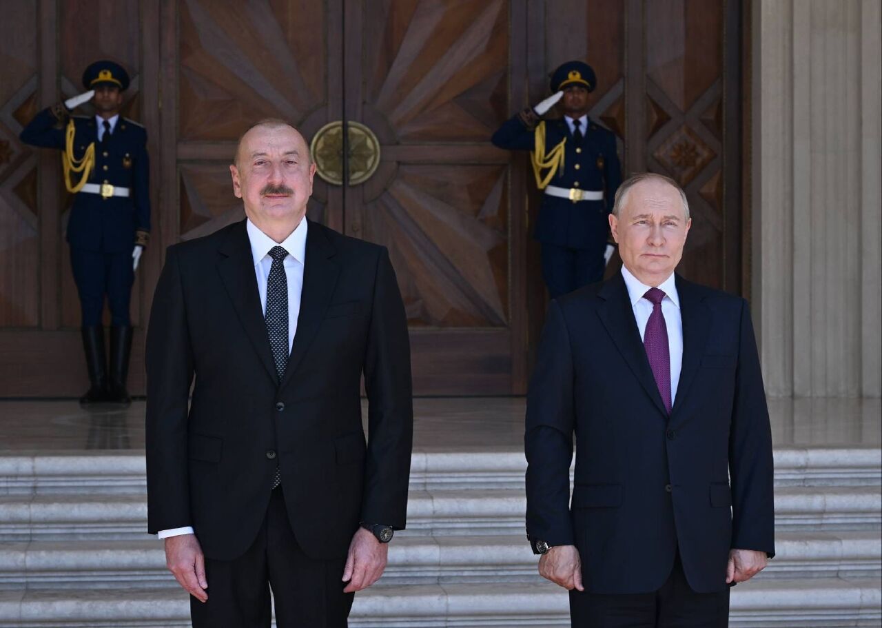 Rus lider Vladimir Putin ile Azerbaycan lideri İlham Aliyev görüştü: Ana gündem Ermenistan ile barış - 2. Resim