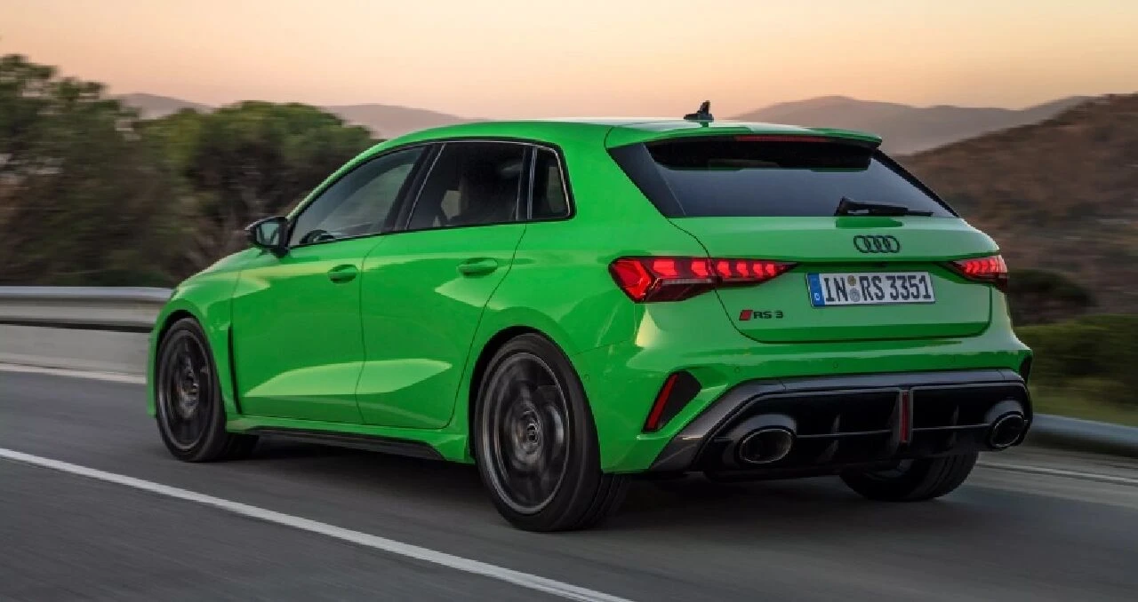 2025 Audi RS3 tanıtıldı: 394 beygir, 290 km maksimum hız ve dahası!