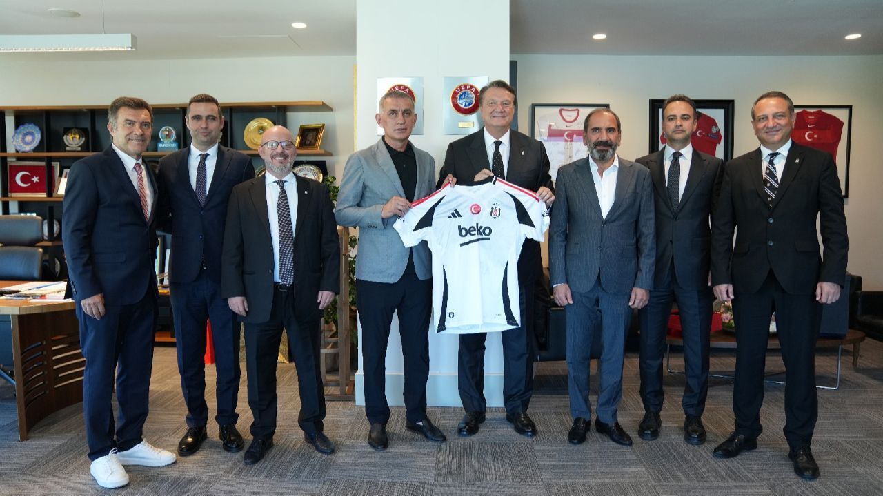 Beşiktaş Başkanı Hasan Arat TFF Başkanı İbrahim Hacıosmanoğlu&#039;nu ziyaret etti! Karşılıklı hediyeleşme gerçekleşti