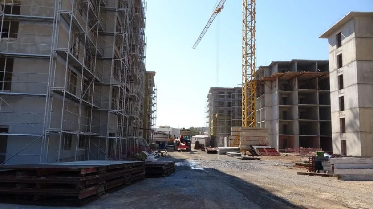 Ebrar Sitesi'nin bulunduğu alanda yeni binalar yükseldi!