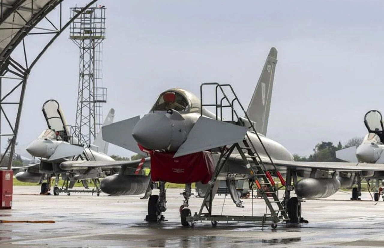 Eurofighter Typhoon ile ilgili çarpıcı açıklama! ABD pilotu ortadan kalkacağı tarihi verdi
