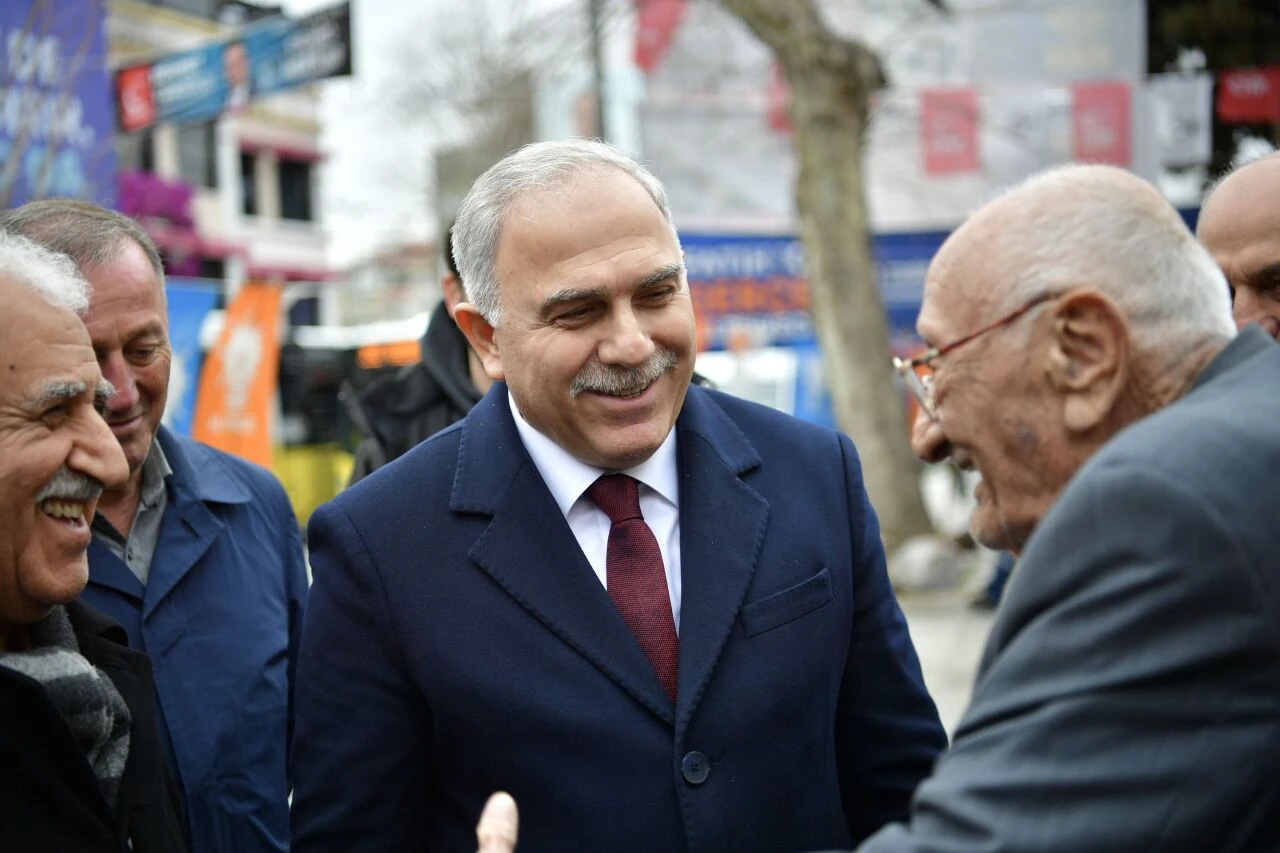 Fatih Belediye Başkanı Mehmet Ergün Turan, 2019'da AK Parti adayı olarak seçildi