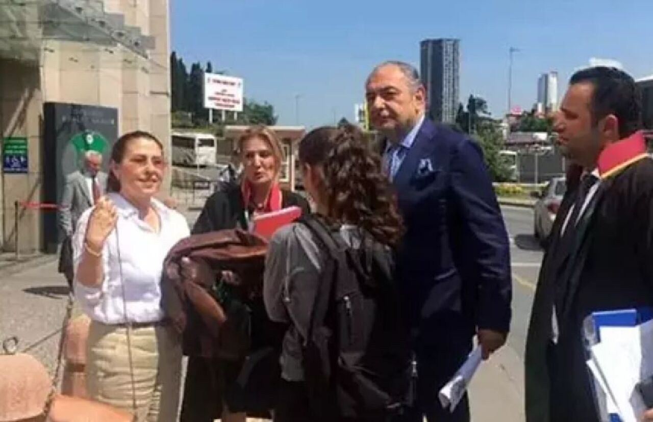 Reha Muhtar'ın eski eşleri arasında kriz! Deniz Uğur'dan Nilüfer Yumlu için şoke eden iddia: Oğlumu kaçırdı - 1. Resim