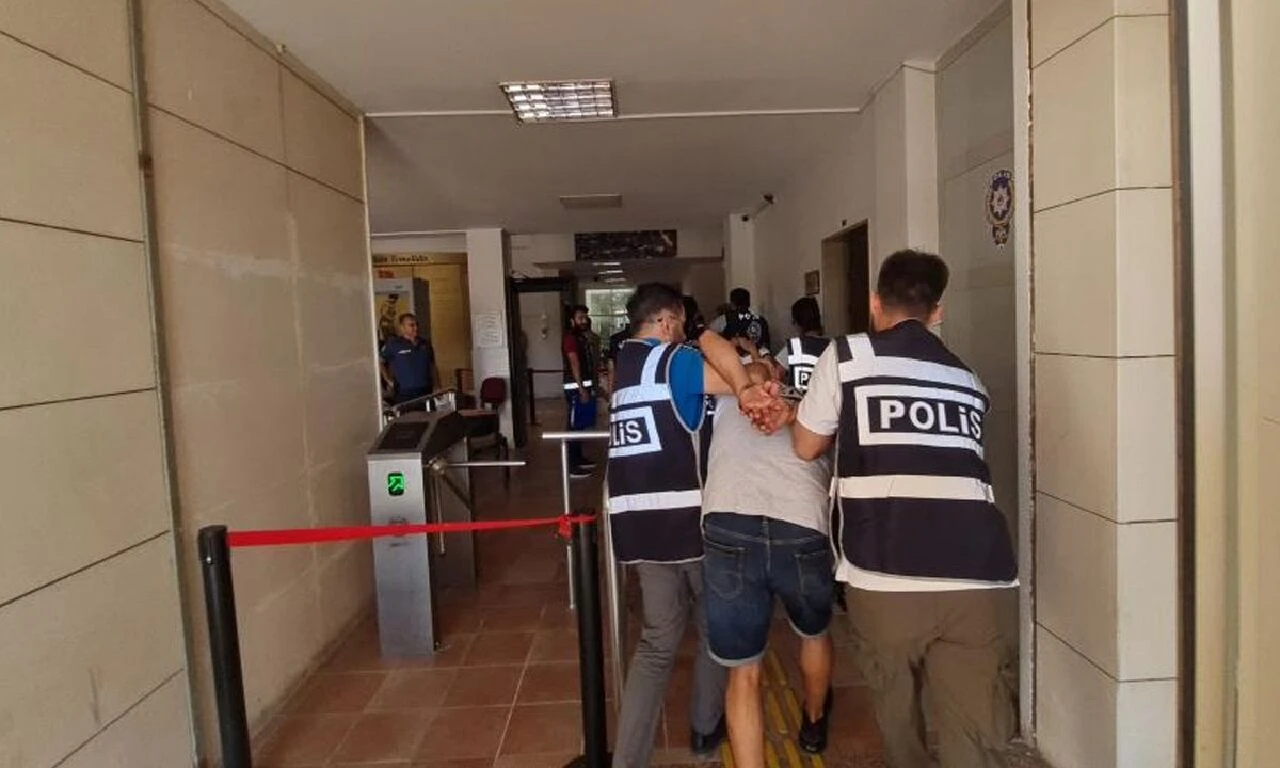 Son dakika | Bodrum'daki sır cinayetler! Soruşturmada yeni gelişme: 1'i kadın 4 şüpheli tutuklandı - 1. Resim