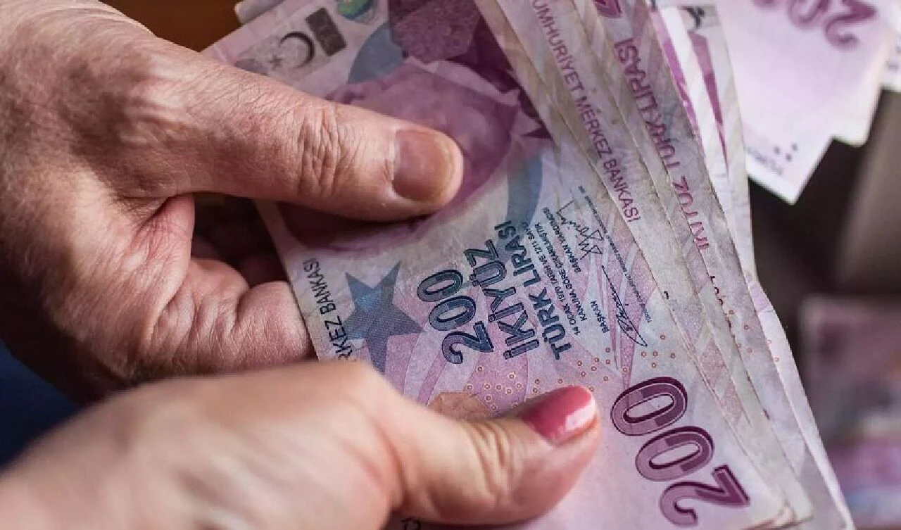 Emeklilik dilekçesi için kritik tarih! Bu tarihte emekli olmak daha avantajlı: Emekli maaşı direkt etkileniyor - 2. Resim