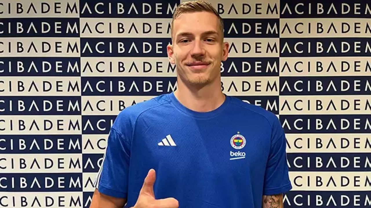 Luka Samanic, Fenerbahçe Beko için sağlık kontrolünden geçti!