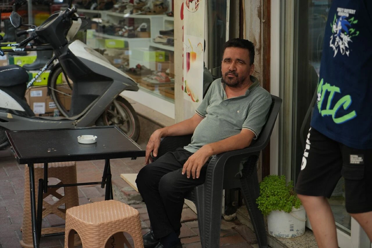 Manisa'da dayak yiyen hamile kadın ilk kez konuştu! Yardım etmediği için eleştirilen adamla ilgili gerçek ortaya çıktı - 2. Resim