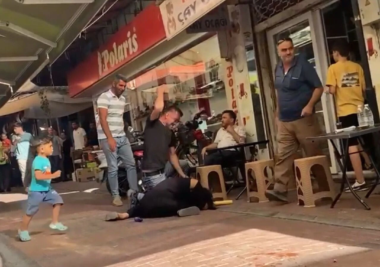 Manisa'da dayak yiyen hamile kadın ilk kez konuştu! Yardım etmediği için eleştirilen adamla ilgili gerçek ortaya çıktı - 1. Resim