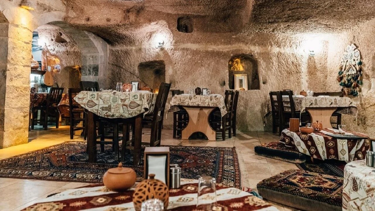 Meşhur testi kebabının tarihi ve tarifi! Her yörede ismi farklı lezzet aynı