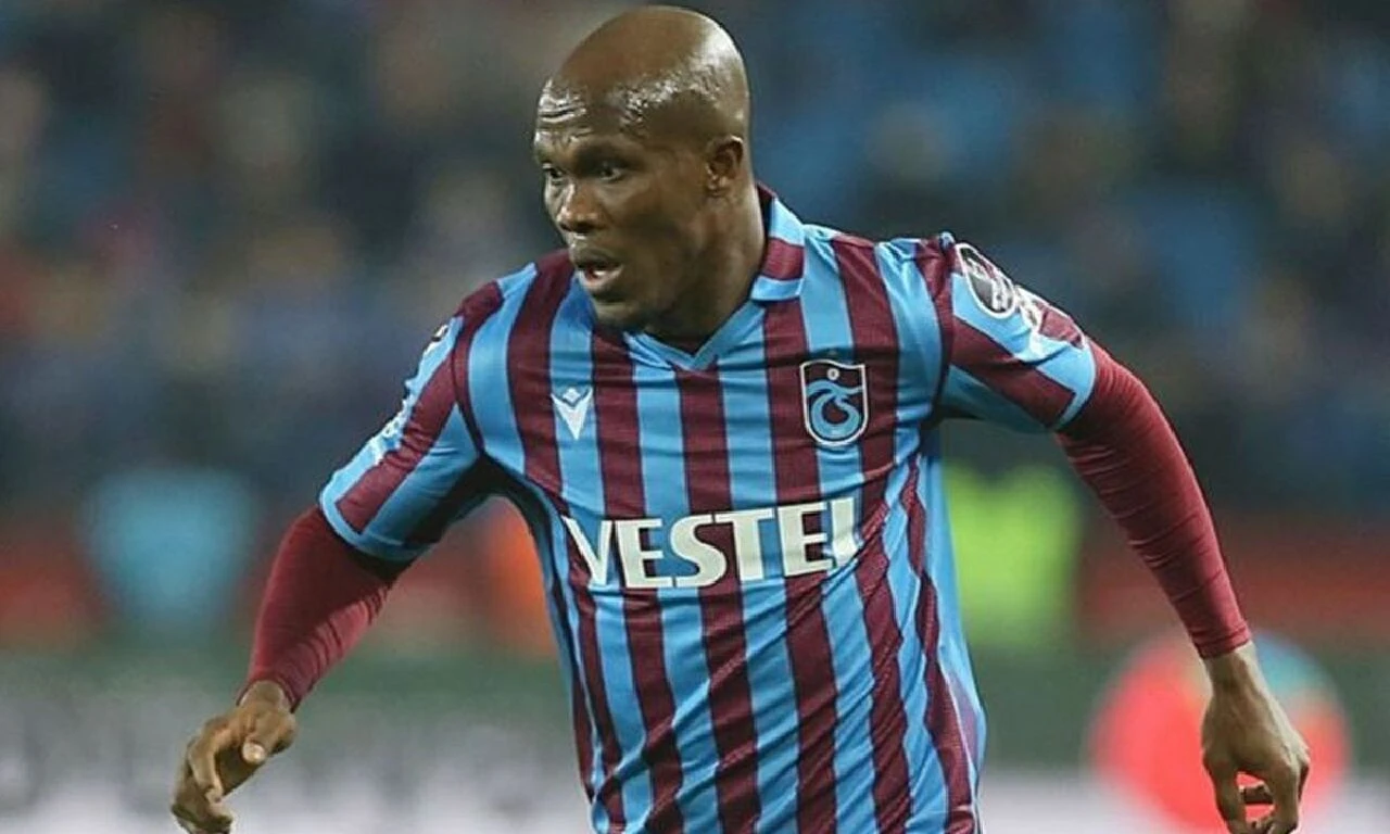 Trabzonspor-St. Gallen karşılaşmasında sol alt adalesinden sakatlanan Nwakaeme oynamayacak - 1. Resim