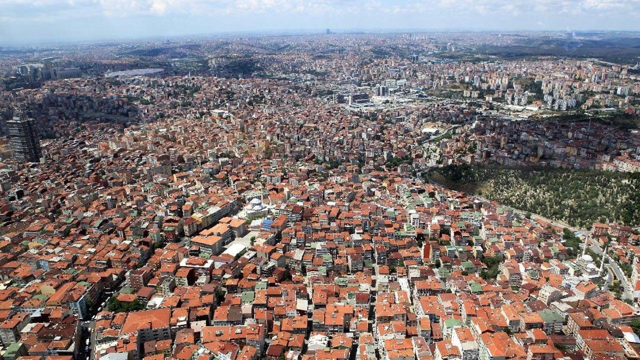 Uzman isimden beklenen İstanbul depremi açıklaması! Tüm ezberleri bozdu: &quot;7&#039;nin üzerinde depremler olacak ama...&quot;