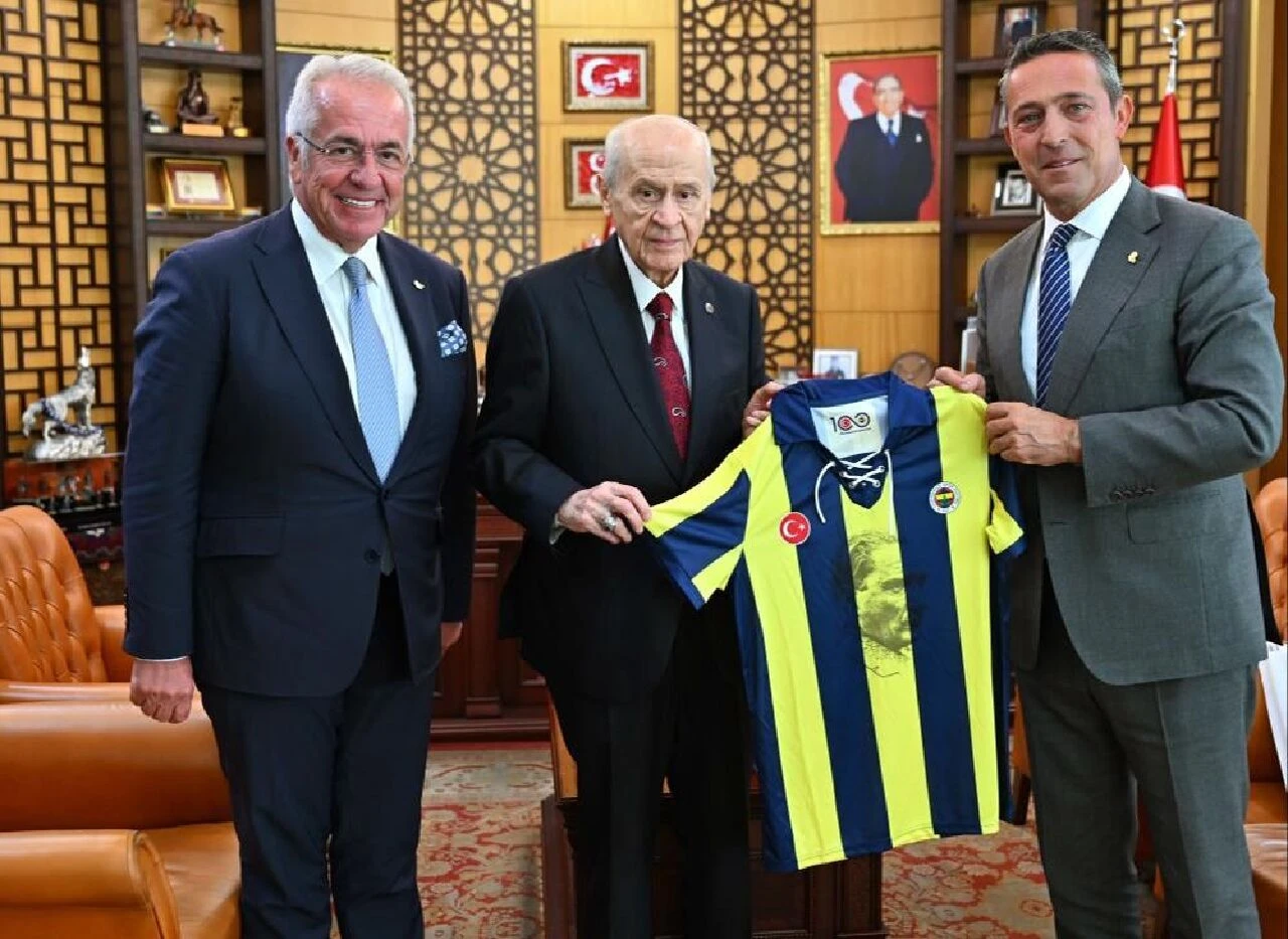 Ali Koç'un Özel ve Bahçeli ziyaretleri gündem olmuştu! Fenerbahçe'den iddialara cevap - 1. Resim