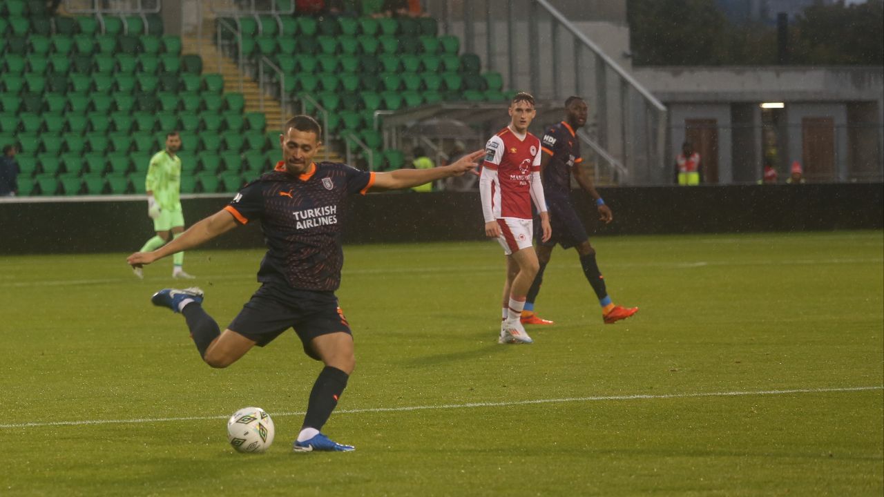 Başakşehir, St. Patrick&#039;s ile 0-0 berabere kaldı! Tur İstanbul&#039;a kaldı