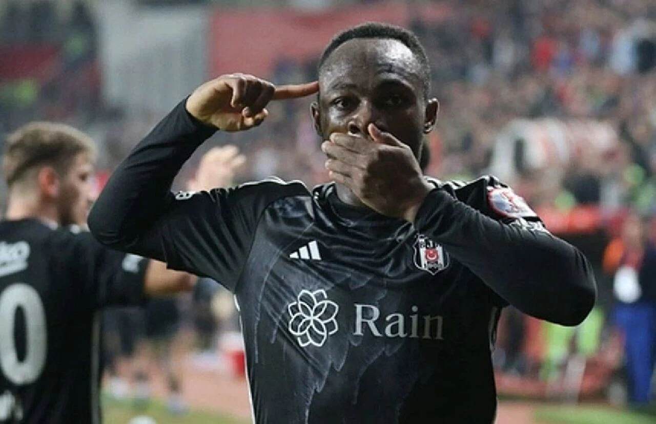 Beşiktaş ayrılığı bildirdi! Muleka resmen Al-Kholood'a transfer oldu - 1. Resim