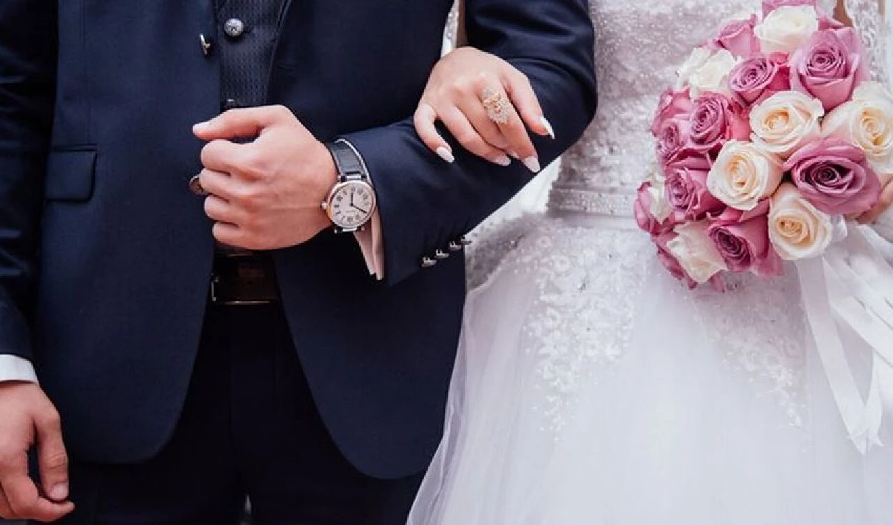 Eşinin suç kaydını öğrenen koca şoke oldu! Mahkemeye başvurdu! Yargıtay'dan emsal karar - 2. Resim