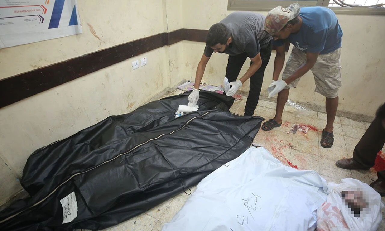 İşgalci İsrail'in katliamı sürüyor: Gazze'ye gece boyu bomba yağdı: Çok sayıda ölü var - 1. Resim