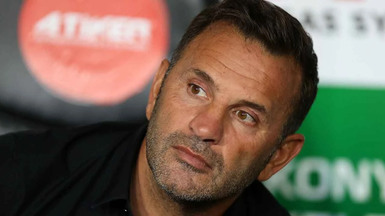 Okan Buruk'tan kardeş ülke tepkisi: Rövanşı da Azeri hakem yönetsin - 1. Resim