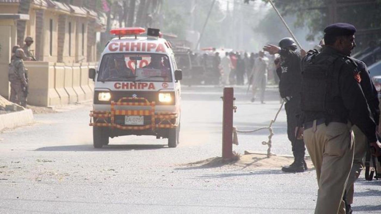 Pakistan’da polise roketli saldırı: Çok sayıda ölü ve yaralı var!