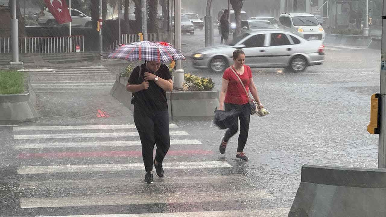 Sıcaklık düşüyor, yağmur geliyor: Meteoroloji son raporunu yayımladı! İşte 22 Ağustos il il hava durumu