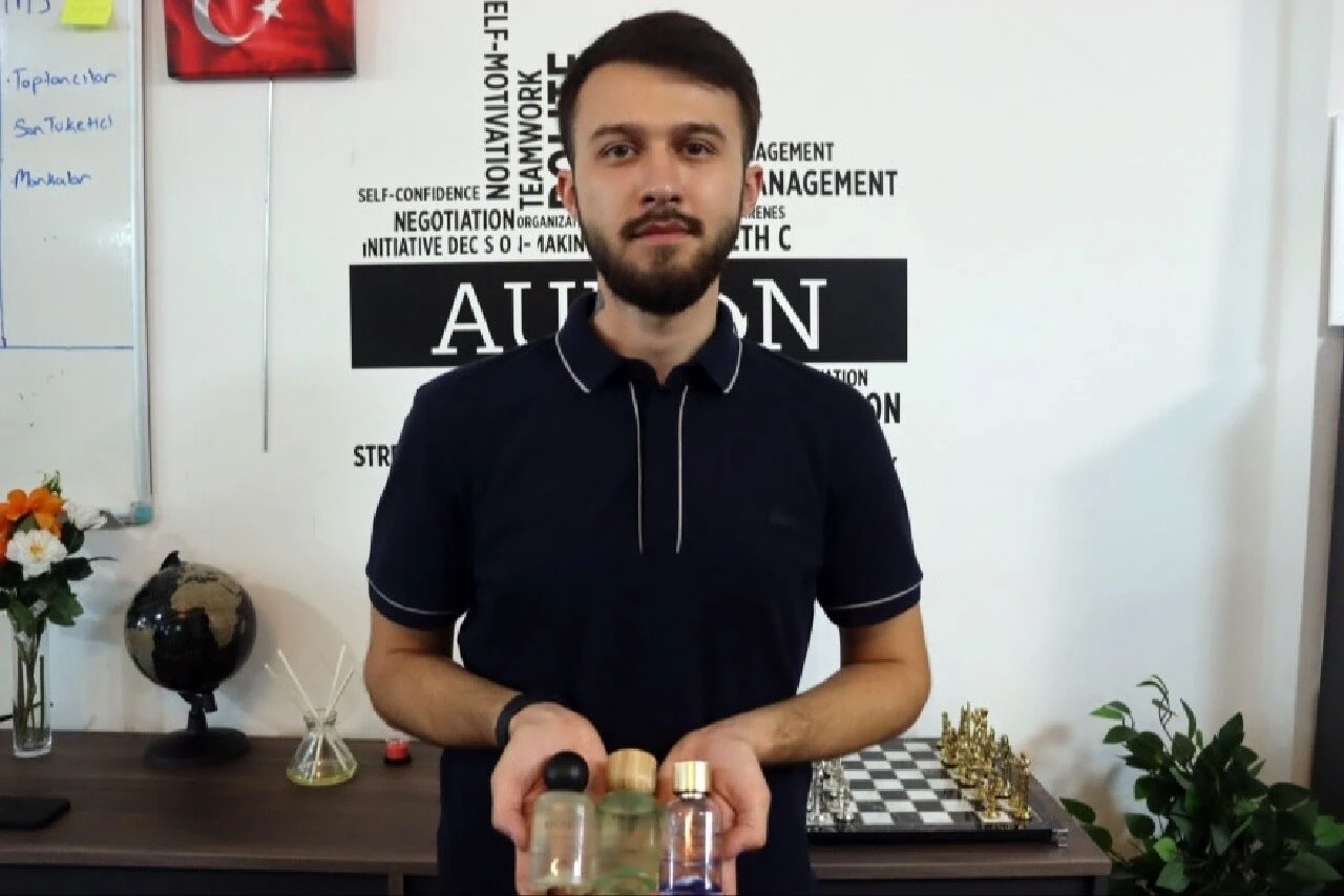 Erciyes kokulu parfüm viral oldu! Kayserili girişimci 45. denemede başardı - 1. Resim
