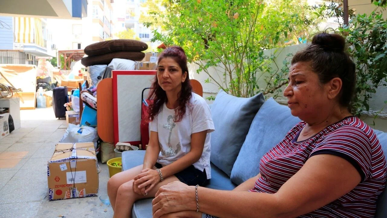 İmzaladıkları belge sokakta bıraktı! Anne ve kızından ev kiralayacaklara uyarı: Sakın bu hataya düşmeyin! - 2. Resim