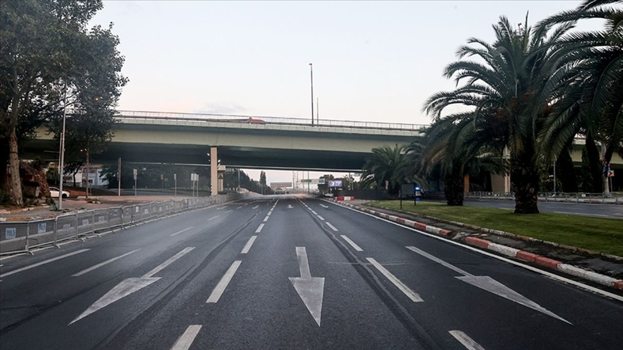 İstanbul Vatan Caddesi, Zafer Bayramı provaları nedeniyle 25 Ağustos&#039;ta trafiğe kapatıldı