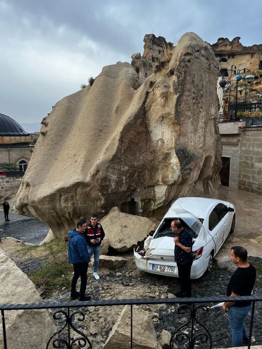 Sağanak yağış 6 ilimizde sele döndü! Kayseri'de 40 kişi selde mahsur kaldı, kayıplar aranıyor, Kırşehir'den acı haber! - 1. Resim