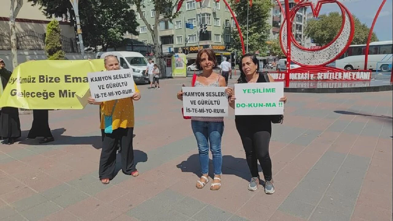 Sultangazi'de toz bulutu protestosu: Cebeci köyünde ortalık karıştı! - 1. Resim