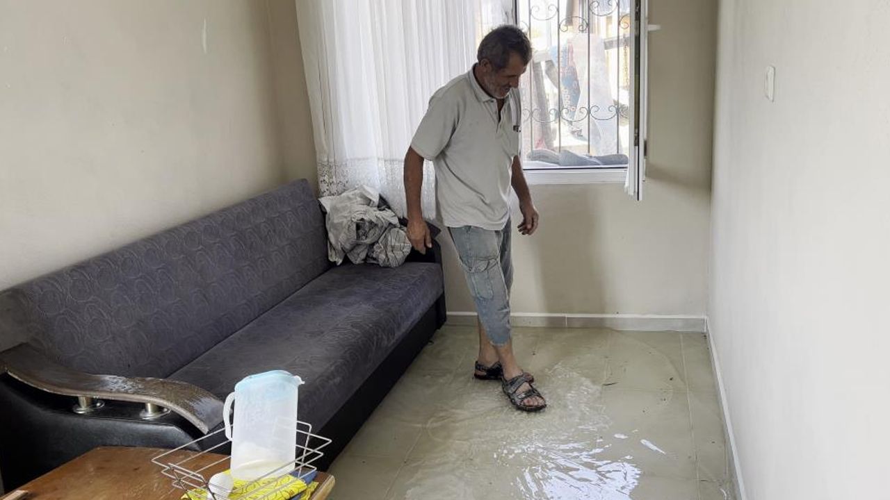 Böylesi ne görüldü ne duyuldu! Evin içine hortum sokup 10 gün çeşmeyi açık bıraktılar