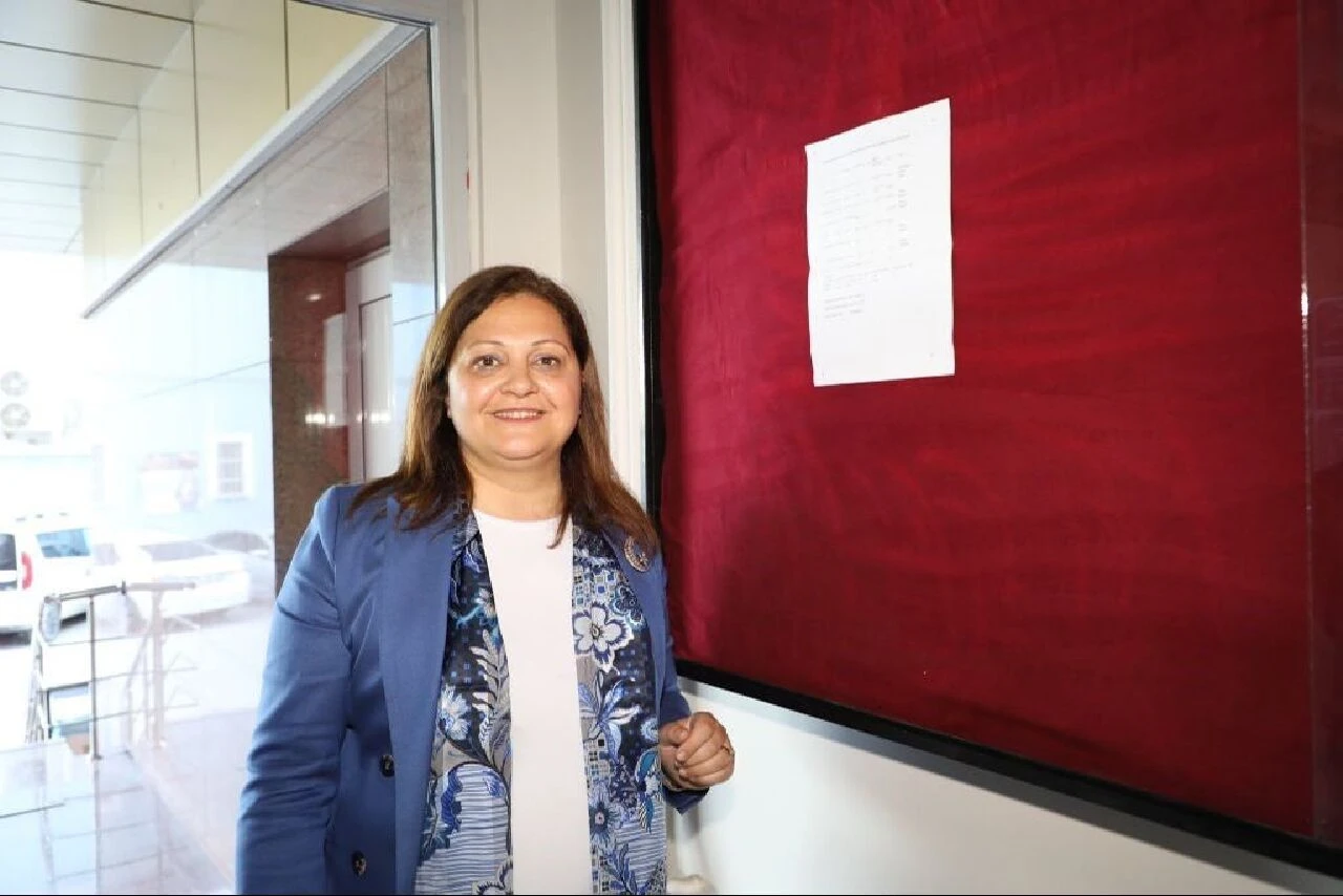 Burcu Köksal, CHP'den Afyonkarahisar Belediye Başkanı olarak seçildi