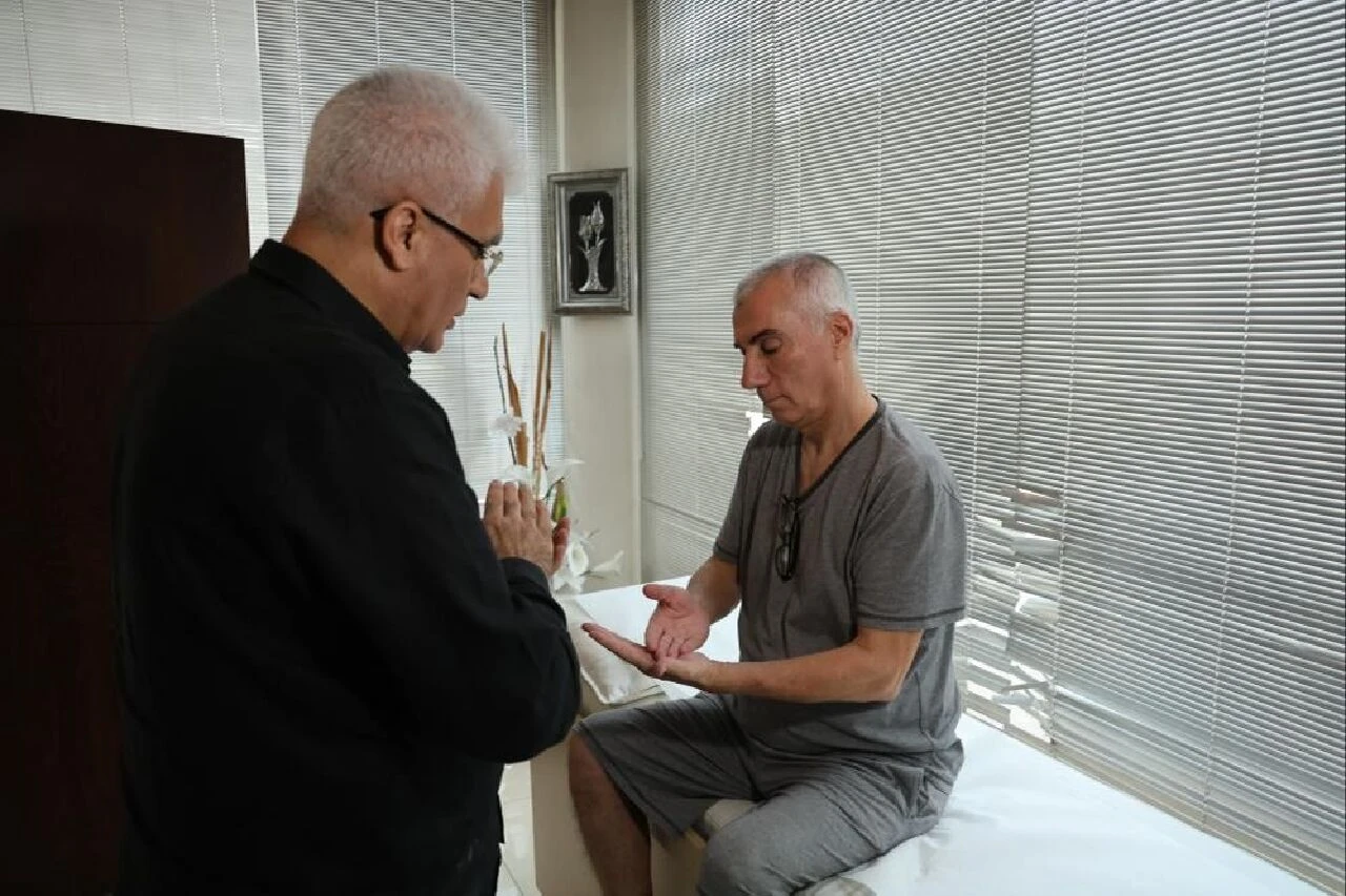 Halı sahada röveşata attı, ölümle burun buruna geldi! Konuşma bozukluğu başlayınca gerçek hastanede ortaya çıktı