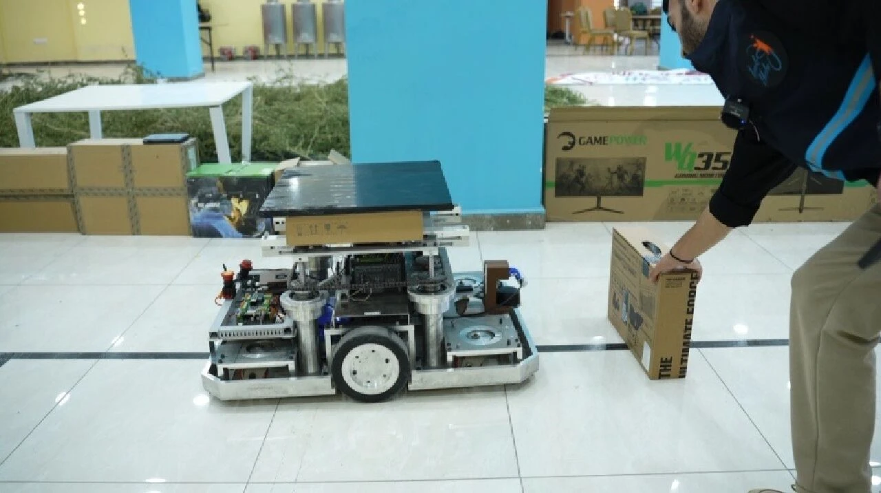 Yerli üretim Uraltay V2 robotu tanıtıldı! Taşıma kapasitesi ile rakiplerine meydan okuyor - 3. Resim