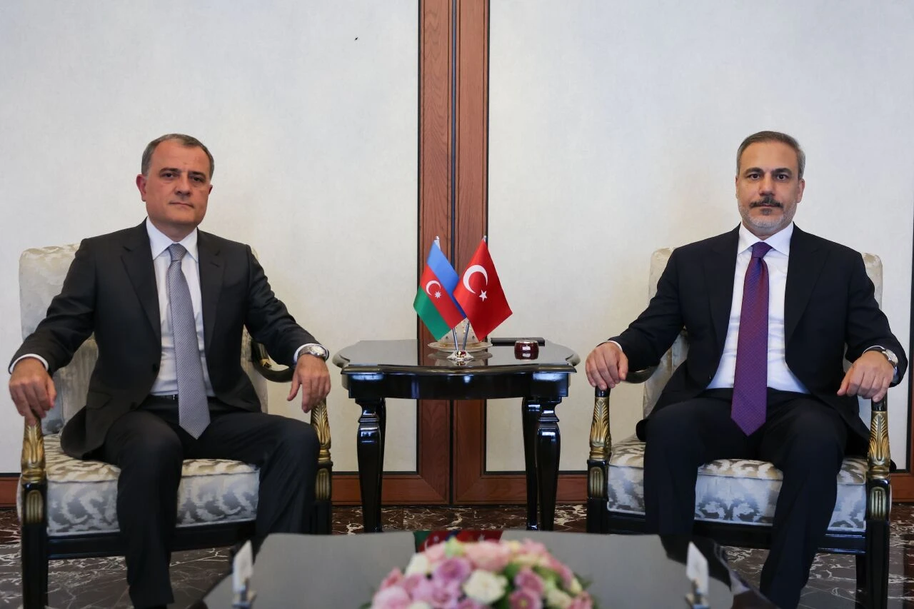 Bakan Fidan Azerbaycanlı bakanla görüştü: İkili birlik vurgusu - 1. Resim