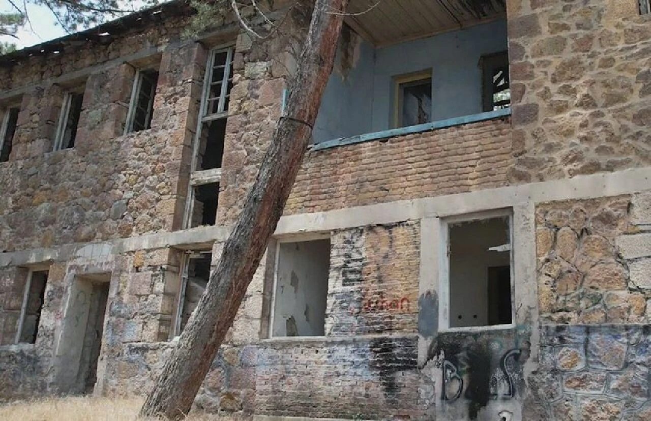 'Cinli köy'de esrarengiz olay! Video çekerken bir anda karşılaştılar - 1. Resim