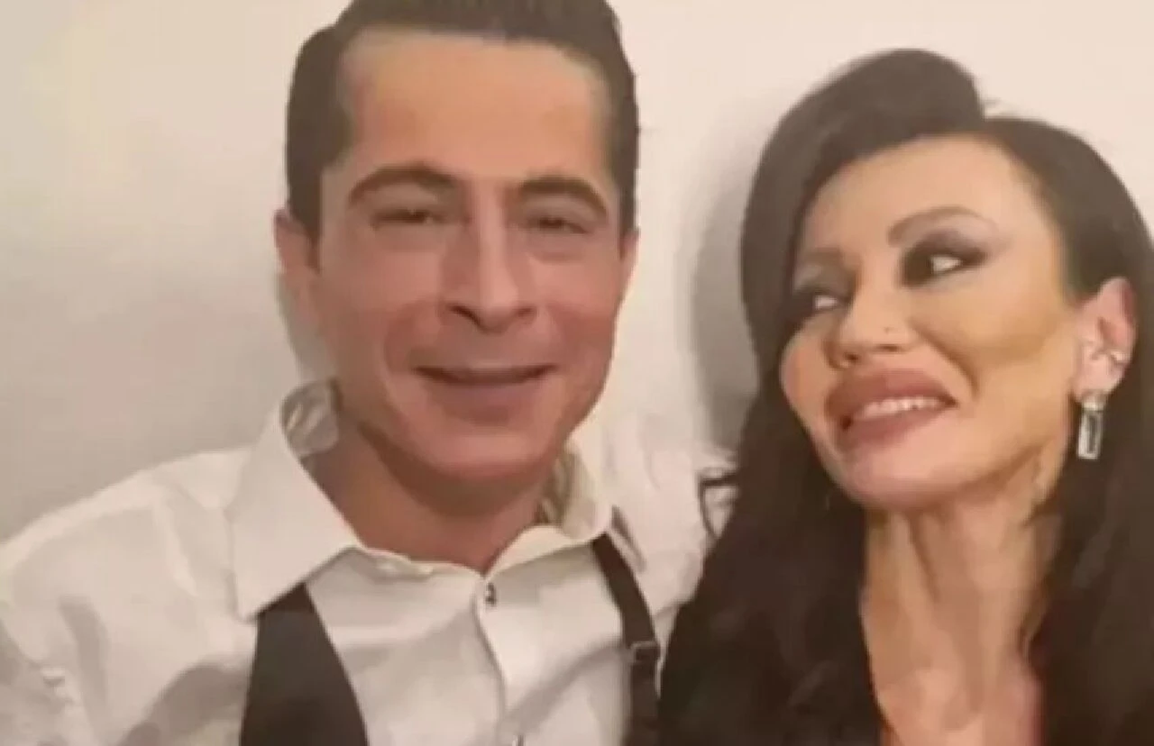 Duygu Kumarki eski eşi İsmail Hacıoğlu'nu tamamen sildi! Yeni hamlesini sosyal medyadan duyurdu - 3. Resim