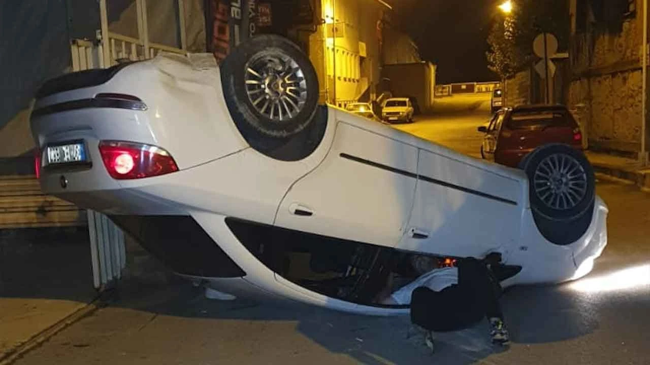 Kastamonu'da feci kaza: Aralarında futbolcuların da olduğu 5 kişi yaralandı - 1. Resim