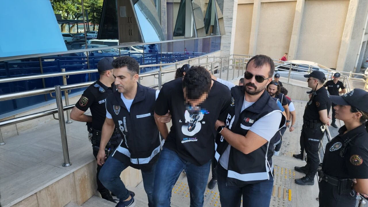 Lüks araç kundaklamış, evler ve araçlar hasar görmüştü! Suç örgütü detayı şaşırttı