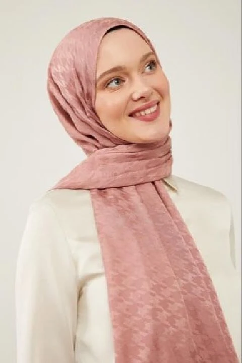 Şal nasıl bağlanır? Şal bağlama yöntemleri - 1. Resim