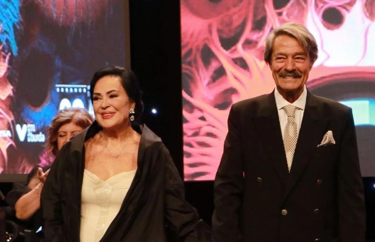 Türkan Şoray hayranlarını umutlandırdı! "Setleri özledim"