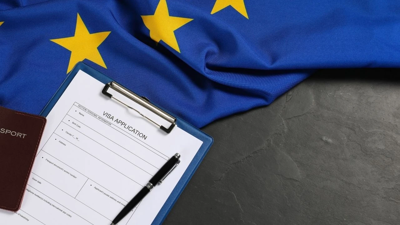 Vize engelinde yeni gelişme! Schengen çilesine çözüm için o yola başvurdular - 1. Resim