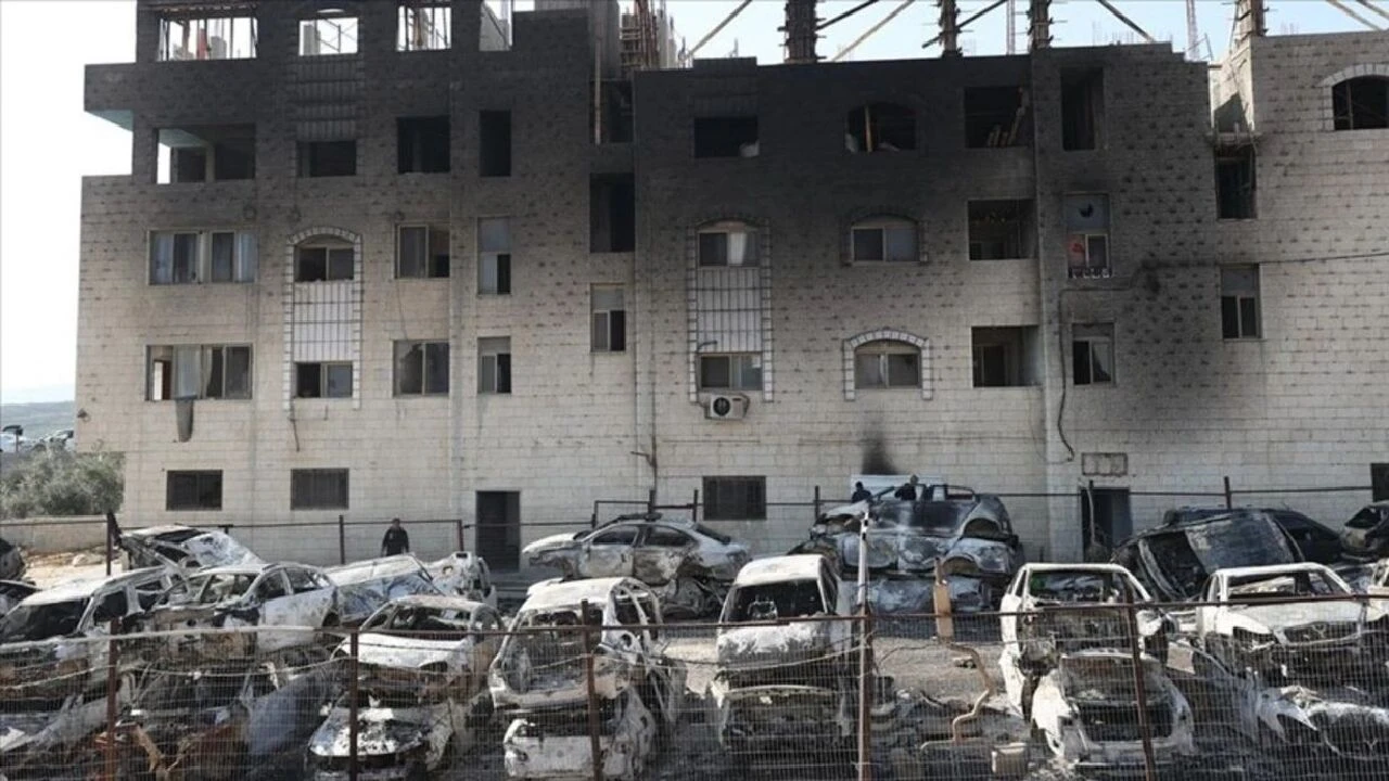 Gazze'de sivilleri vuran namlular Batı Şeria'ya döndü! İsrail ordusu geniş çaplı saldırı başlattı - 4. Resim